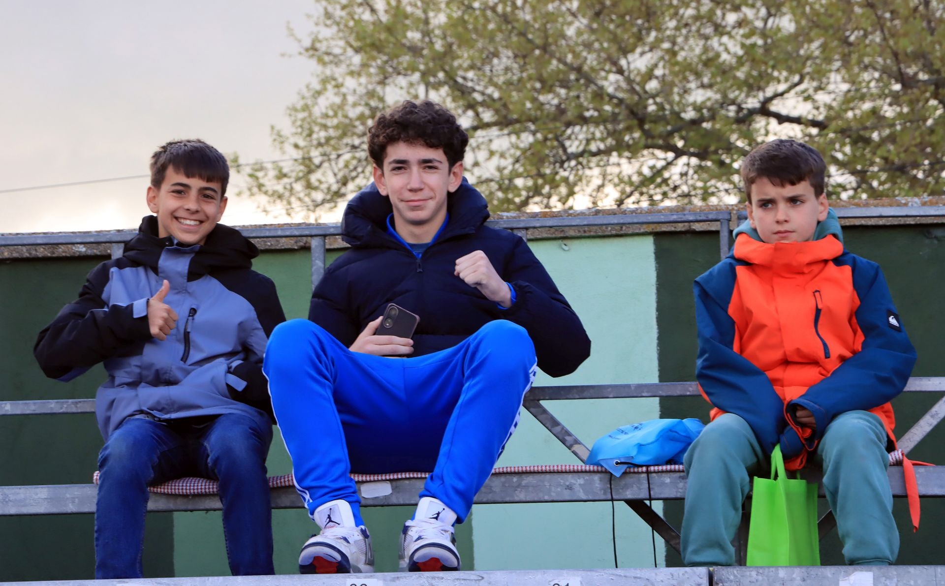 Búscate en las gradas de La Albuera en el Segoviana vs Real Sociedad B