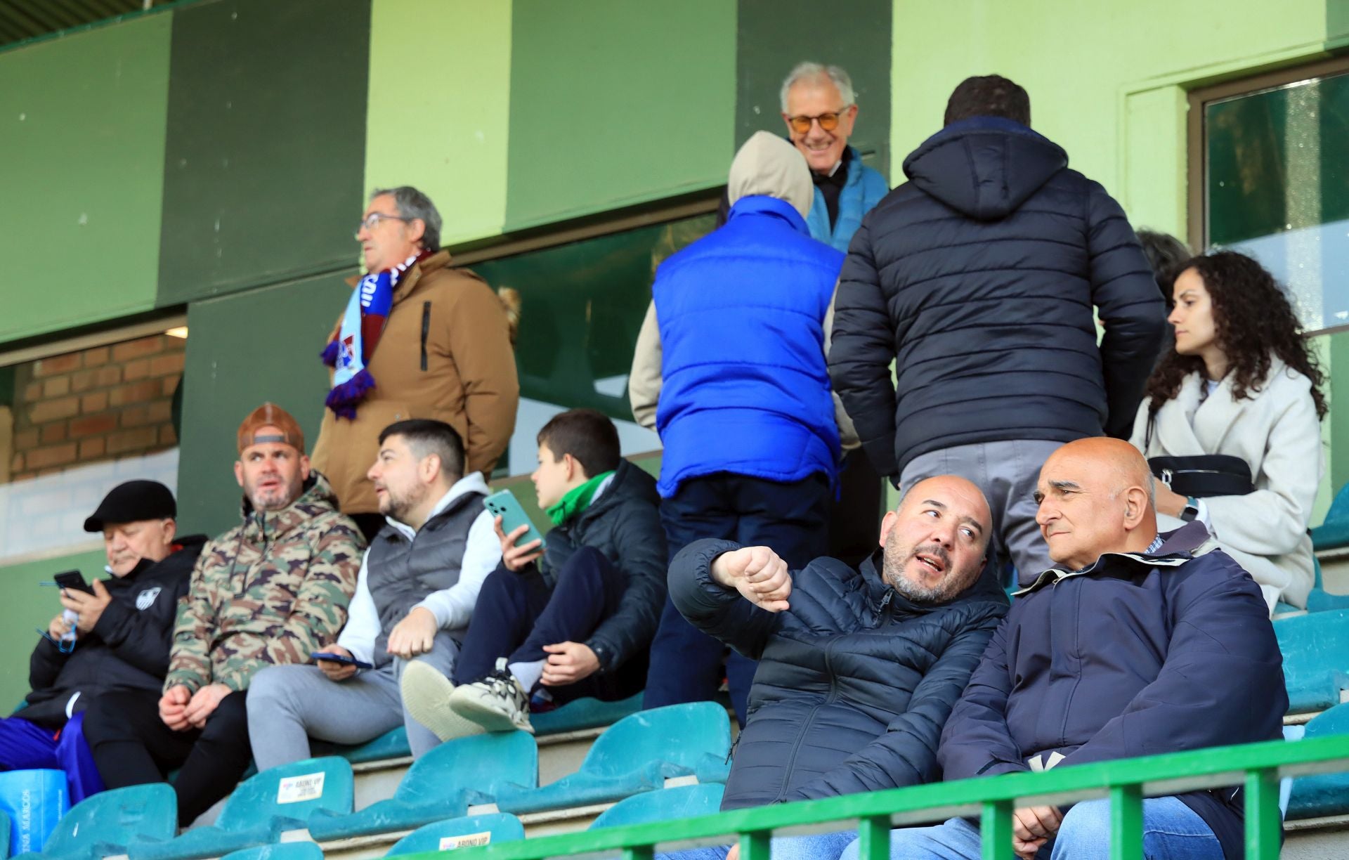 Búscate en las gradas de La Albuera en el Segoviana vs Real Sociedad B