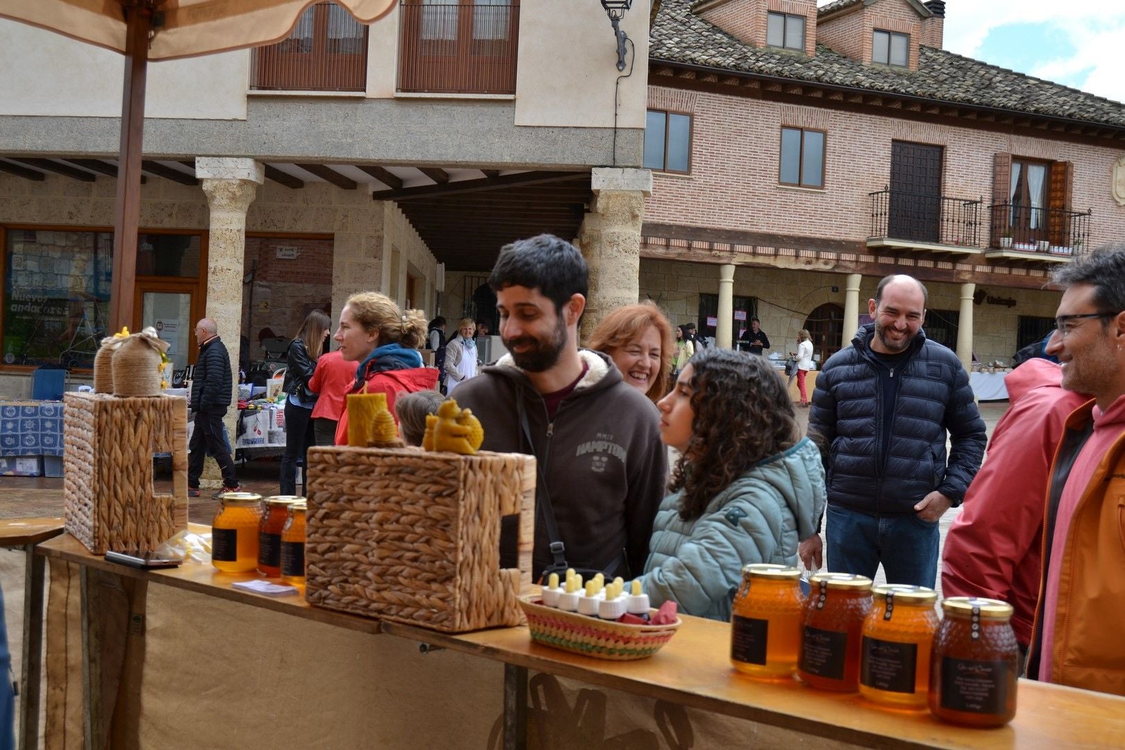 Todos en la ermita de Torre Marte en Astudillo