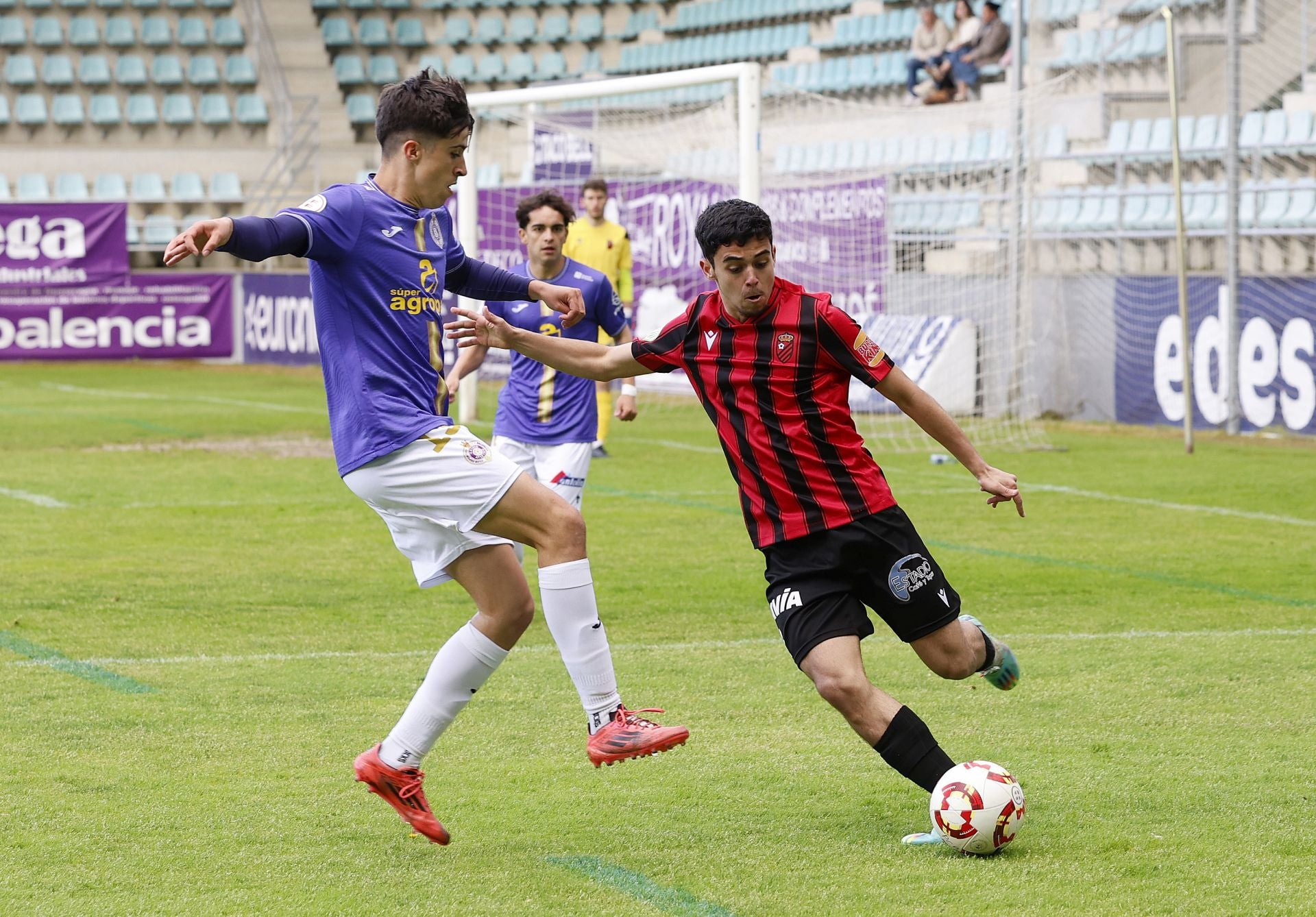 Palencia Cristo 4-1 CD Laguna