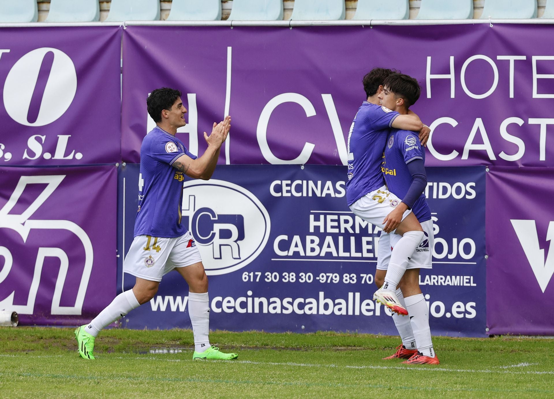 Palencia Cristo 4-1 CD Laguna