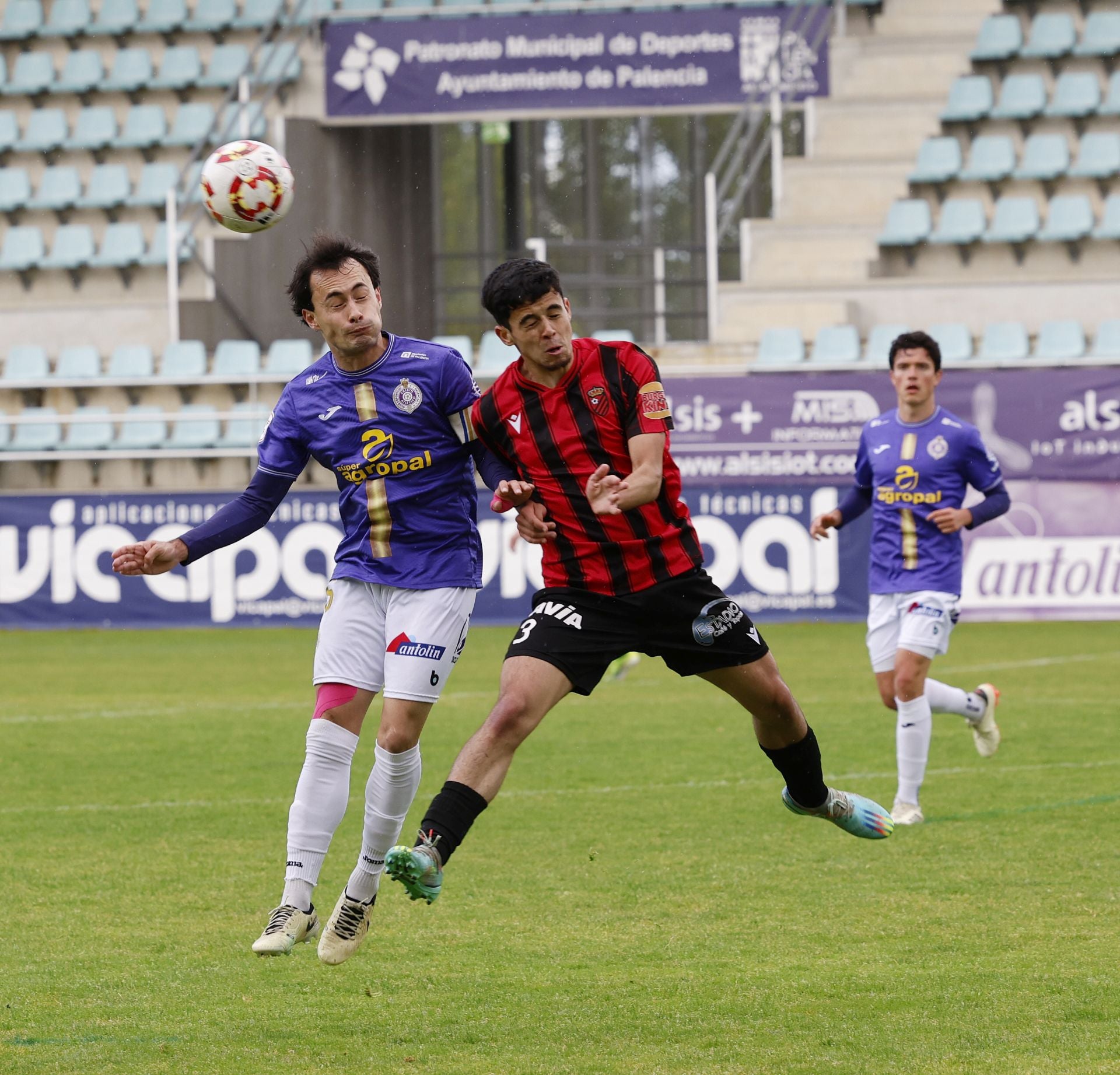 Palencia Cristo 4-1 CD Laguna