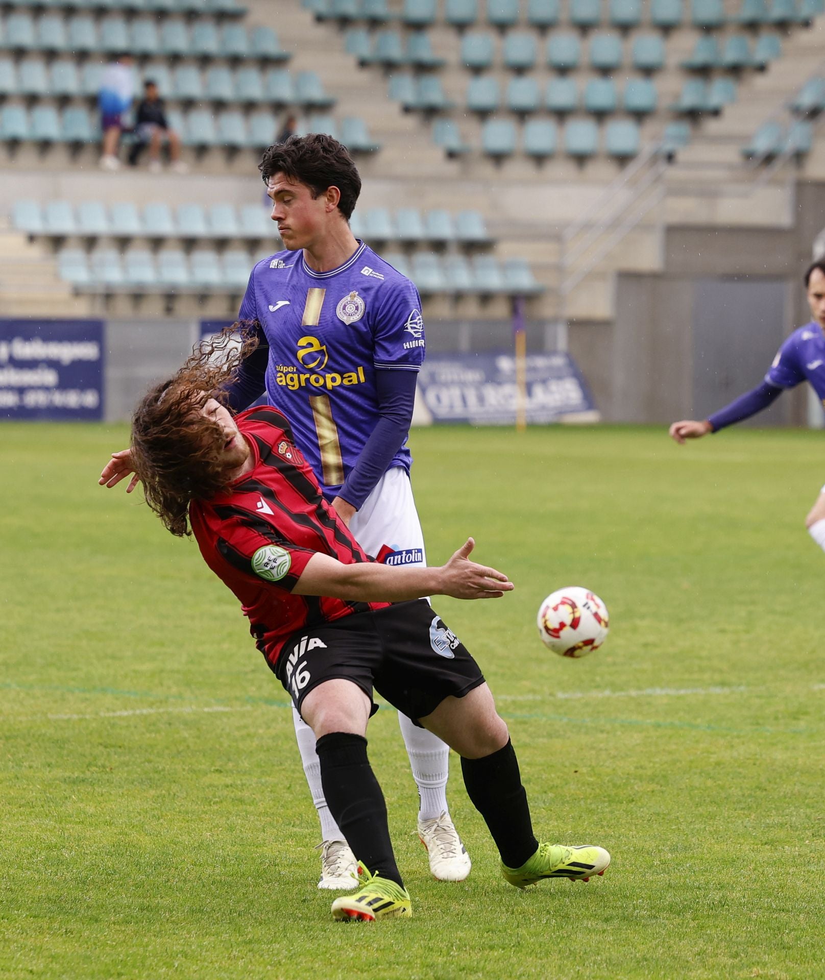 Palencia Cristo 4-1 CD Laguna