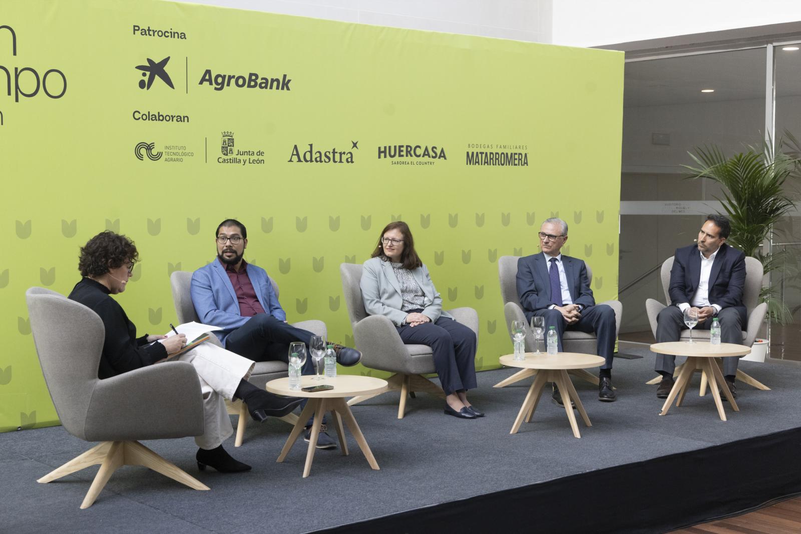 Asistentes a la Jornada sobre innovación en el campo de Castilla y León