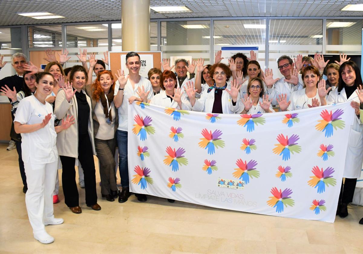 Reconocimiento a una higiene de manos de máximo nivel en tres centros de salud