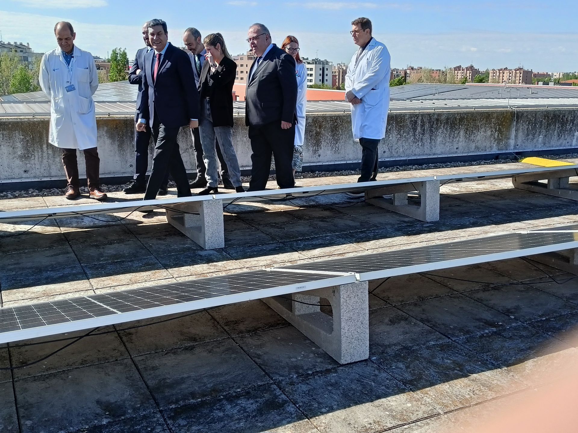 Paneles solares surtirán de electricidad a hospitales y centros de salud de Castilla y León