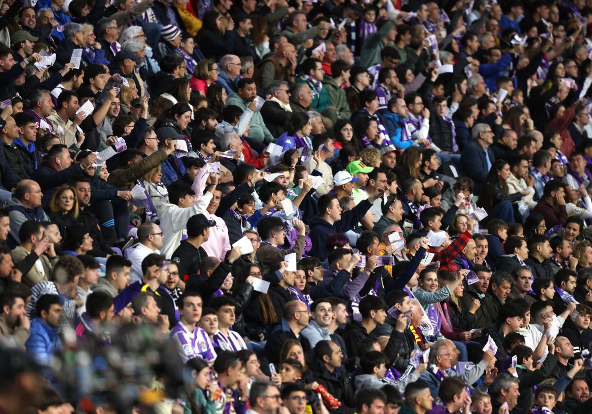 Aficionados en el último partido ante el Barcelona.