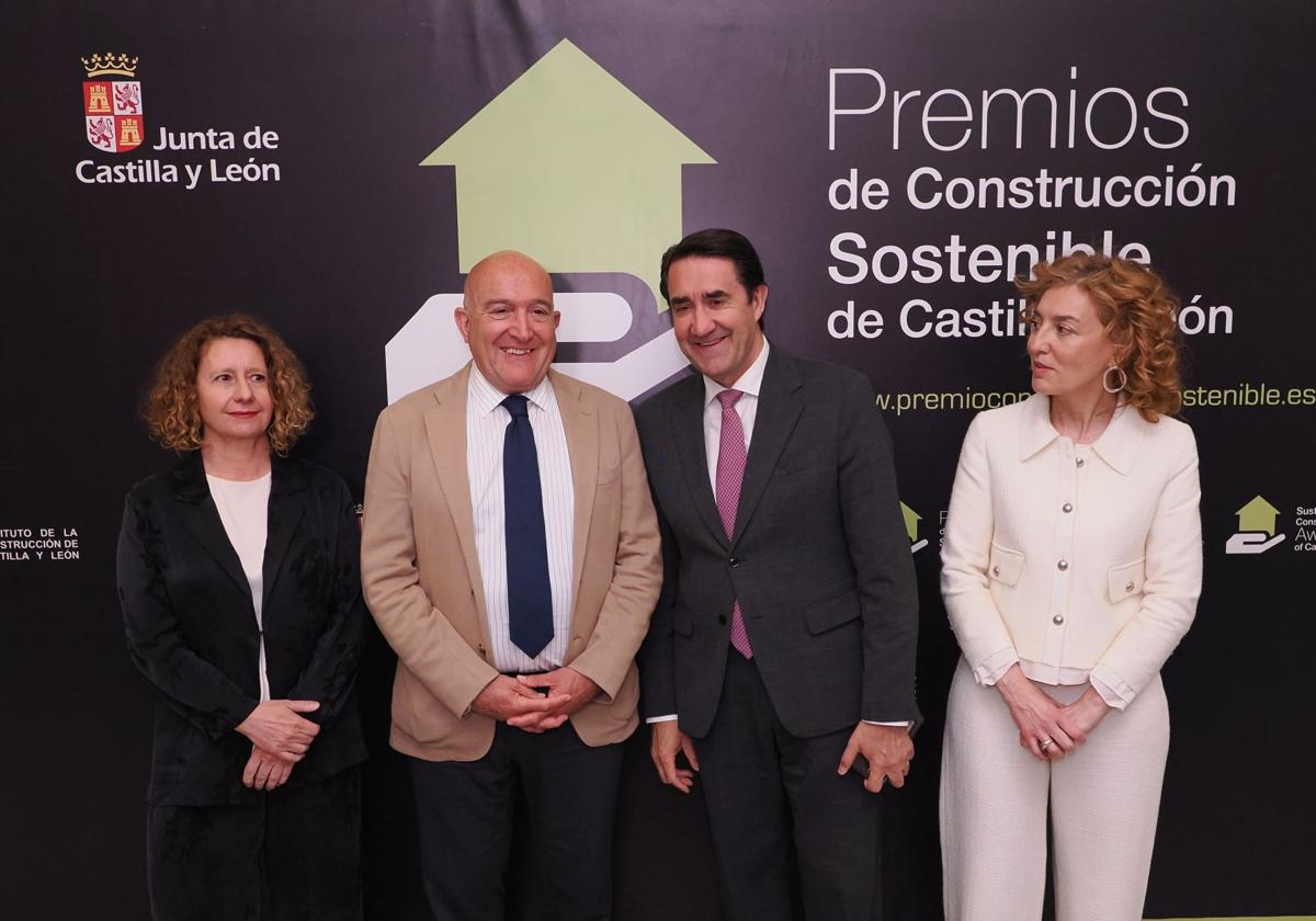 Carnero y Quiñones piden «disculpas» por los «incordios» de las obras de la red de calor