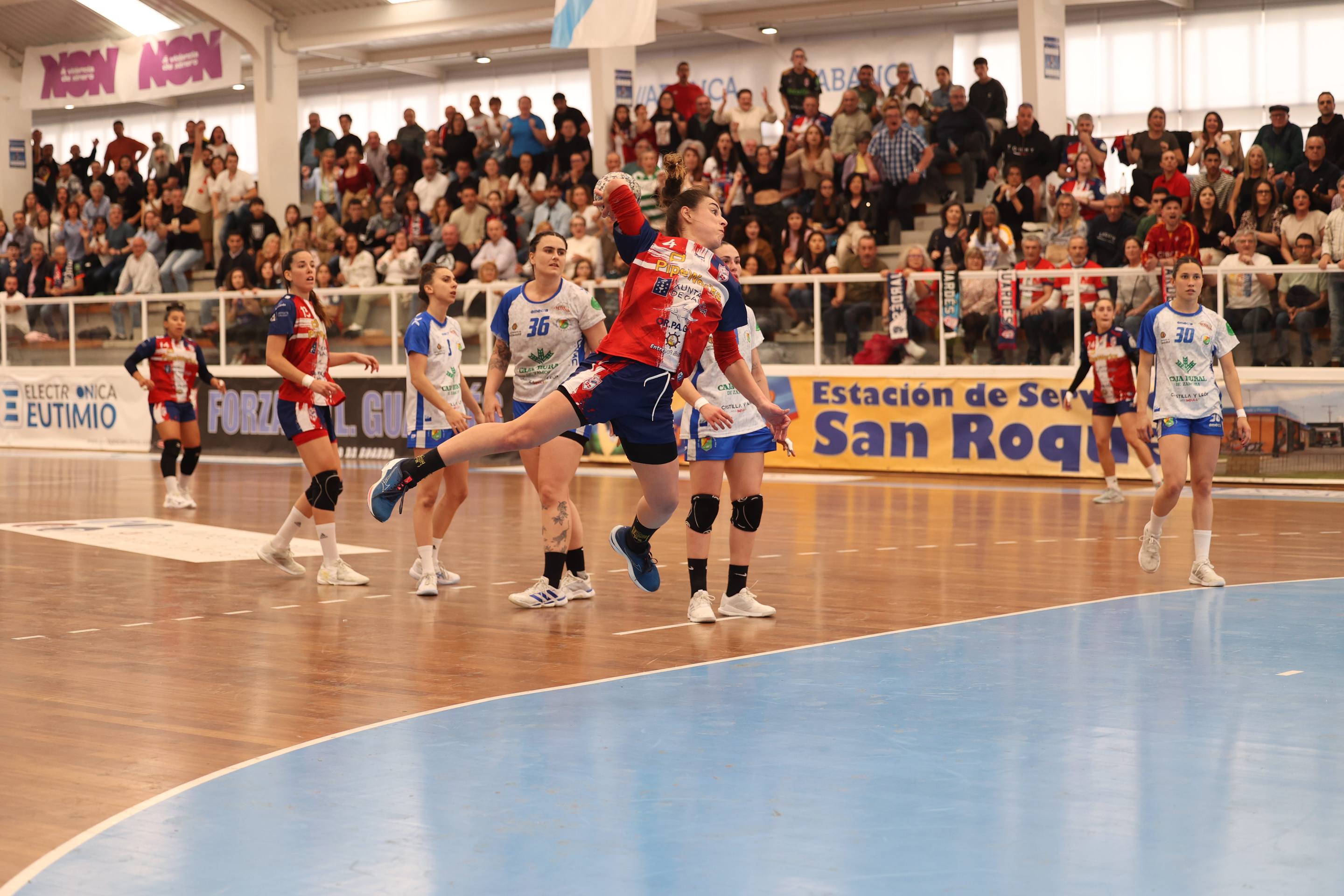 La derrota del Aula ante el Atlético Guardés, en imágenes