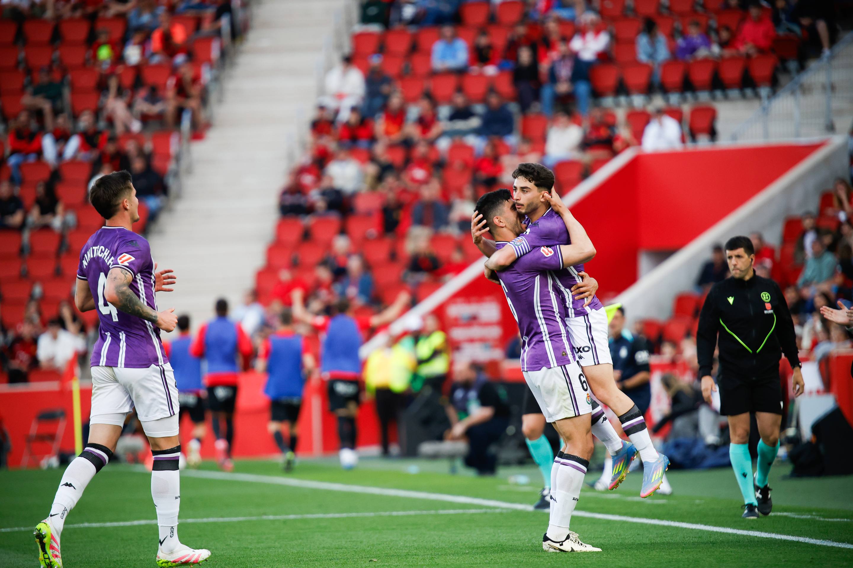 La derrota del Real Valladolid en Mallorca, en imágenes