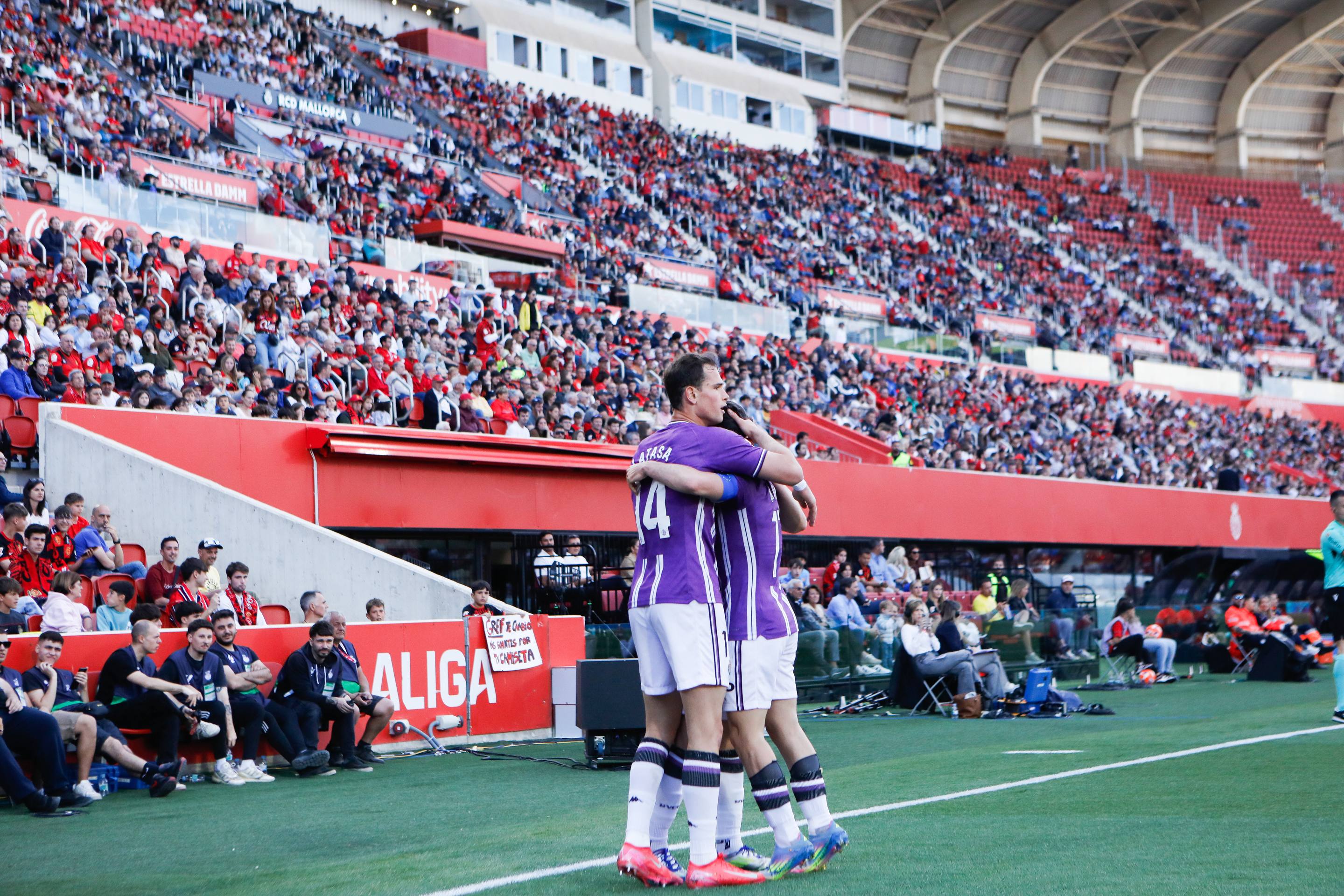 La derrota del Real Valladolid en Mallorca, en imágenes