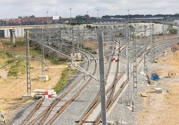 La variante Este de los talleres Renfe, en imágenes