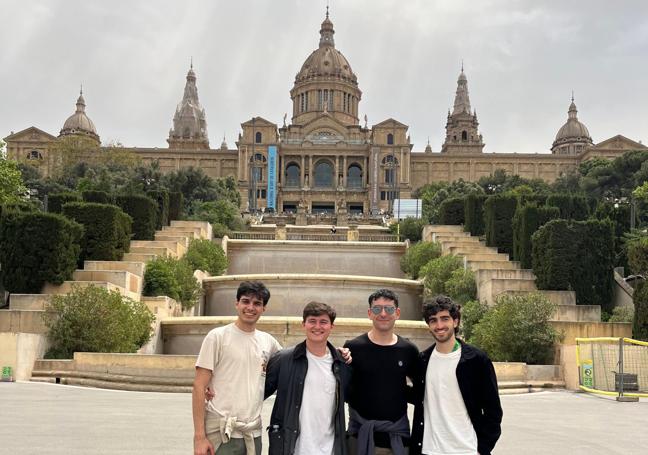 Sergio Martín, Guillermo Muñoz, Adrián Peña y Jaime Bajo en Barcelona