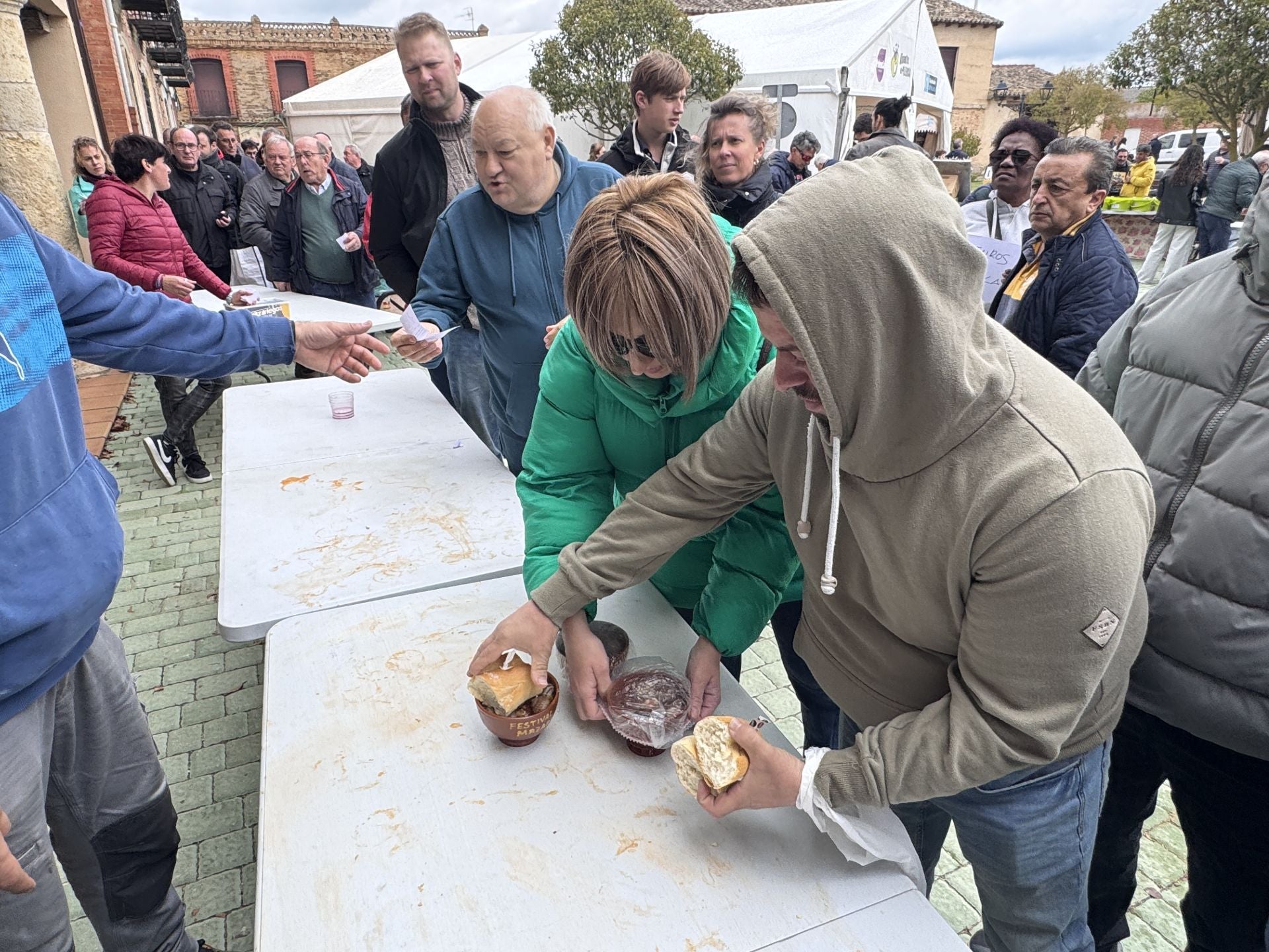Mazariegos disfruta del Festival del Caracol