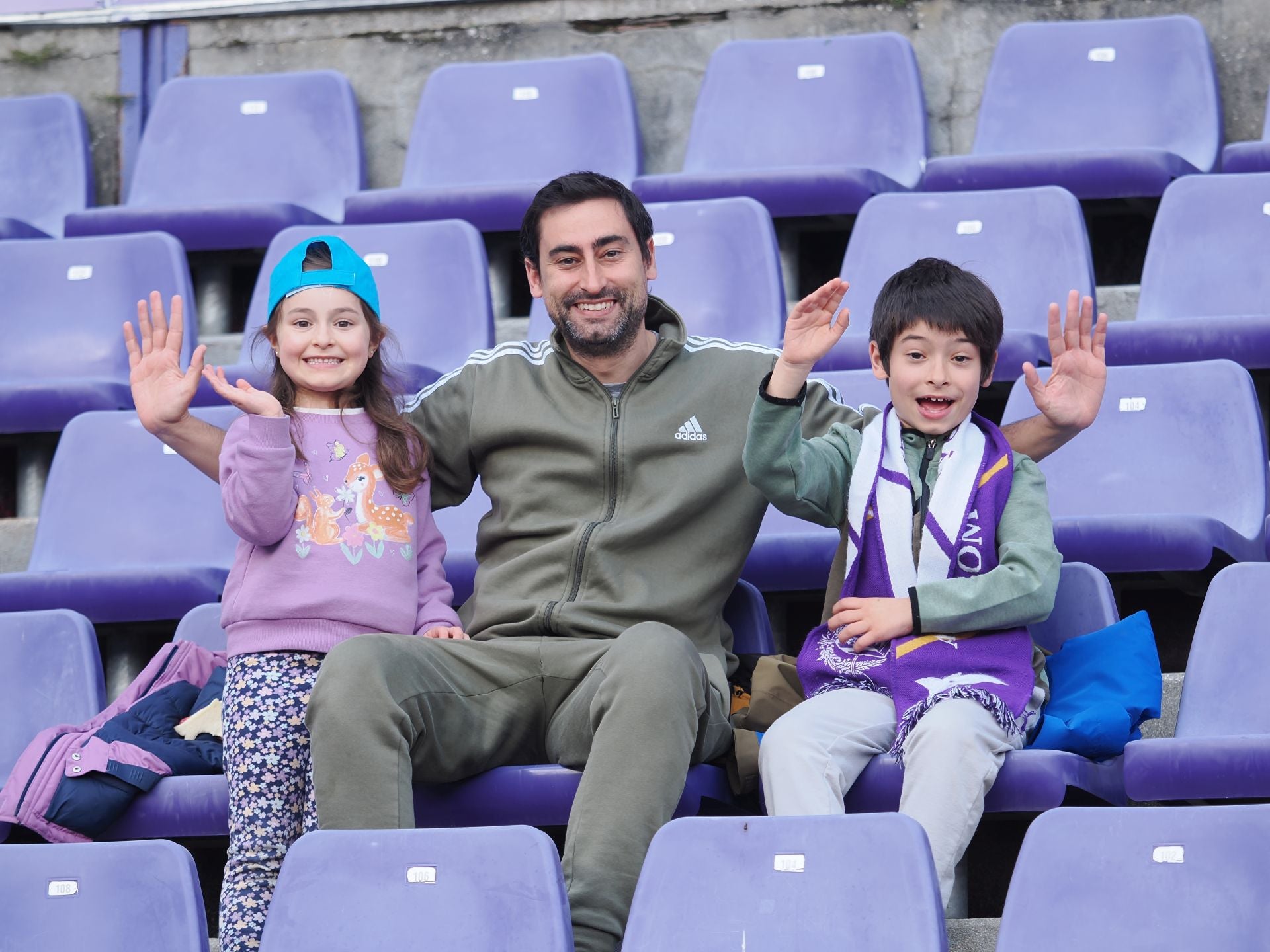 Búscate en la grada del Real Valladolid - Girona (1/3)