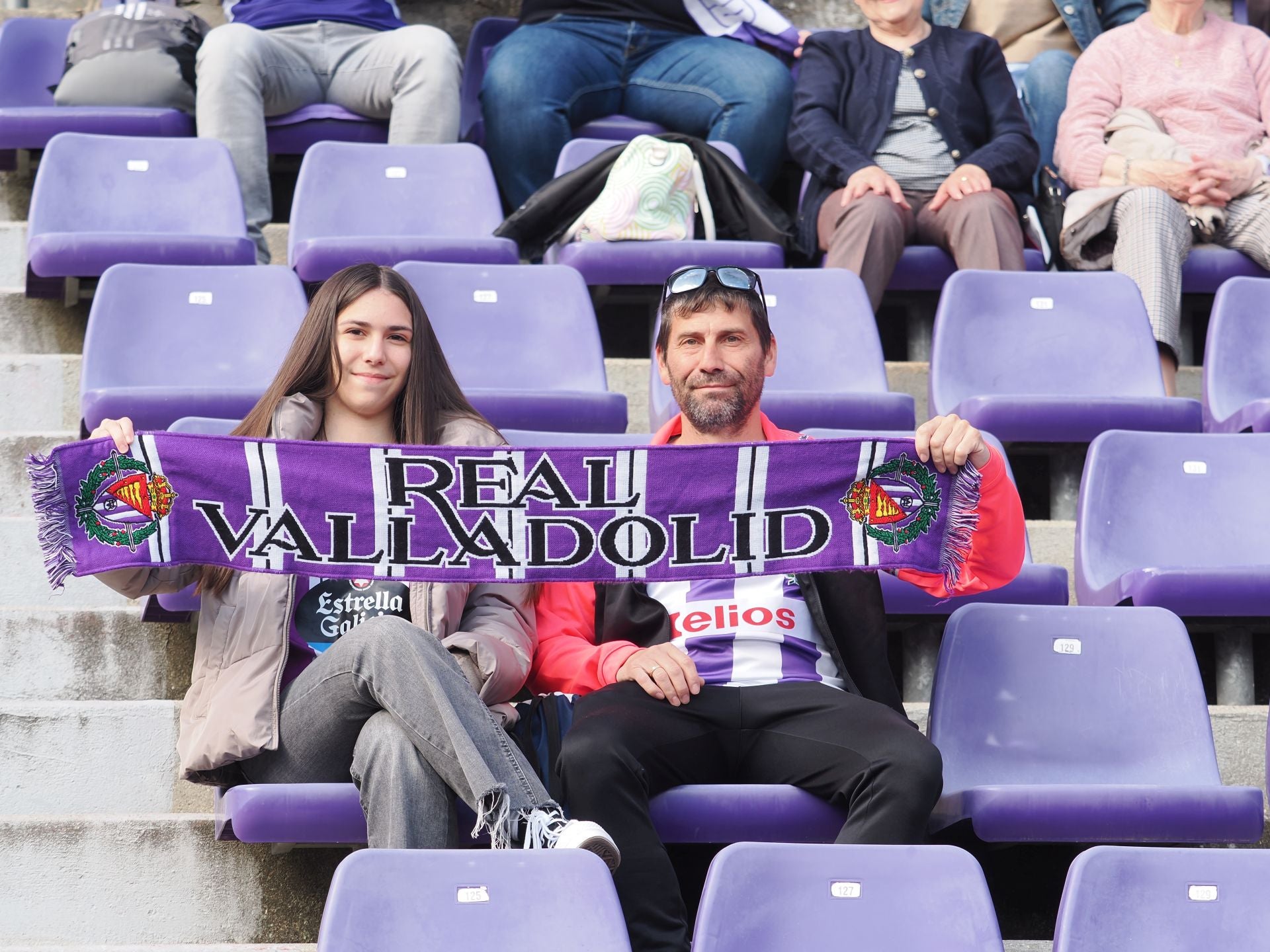 Búscate en la grada del Real Valladolid - Girona (1/3)