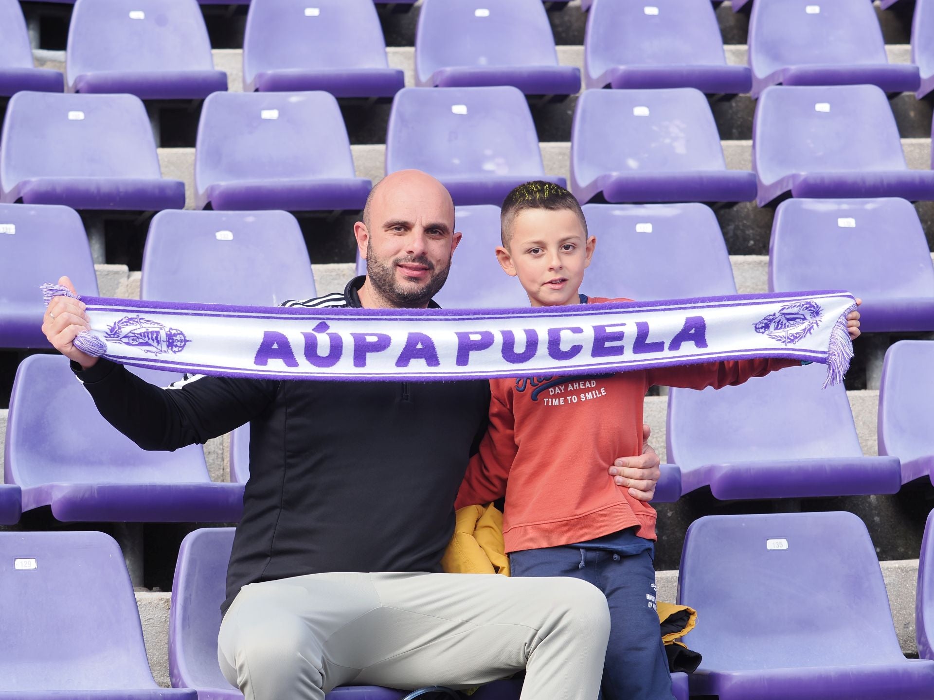Búscate en la grada del Real Valladolid - Girona (1/3)