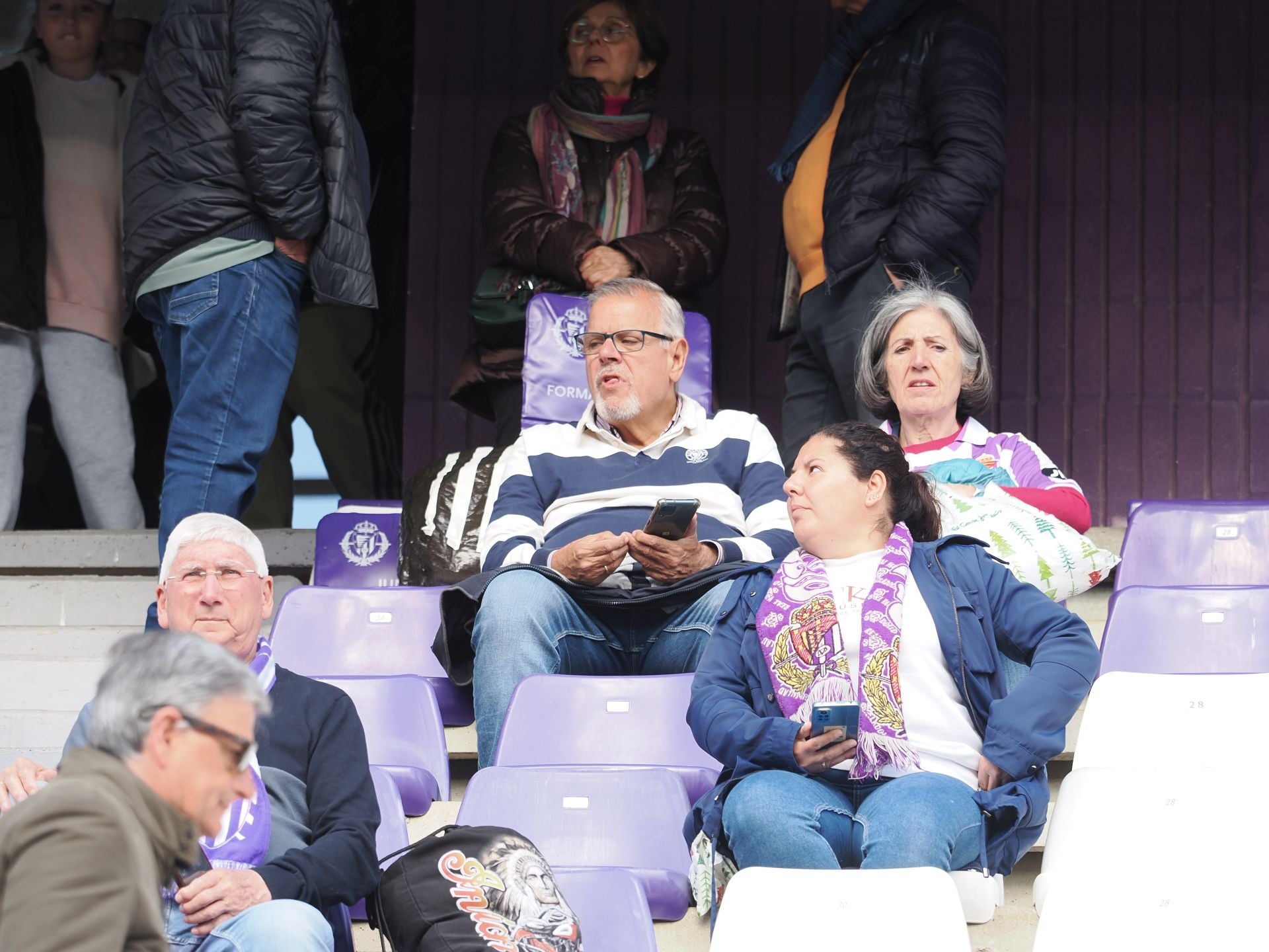 Búscate en la grada del Real Valladolid - Girona (2/3)