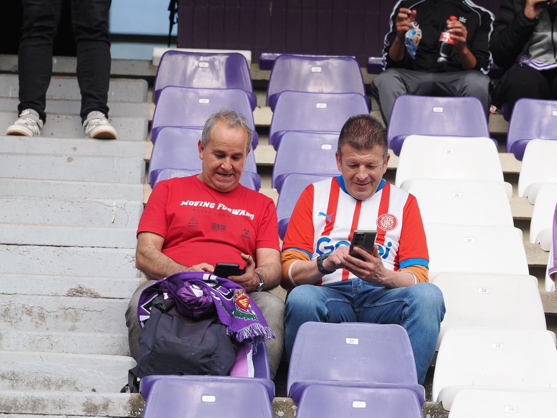 Búscate en la grada del Real Valladolid - Girona (2/3)