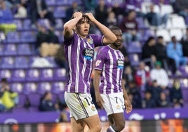 Mario Martín se lamenta tras el cabezazo que tuvo en el último minuto.