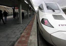 Usuarios segovianos del Avant se replantean mudarse a Madrid por los retrasos y supresión de frecuencias