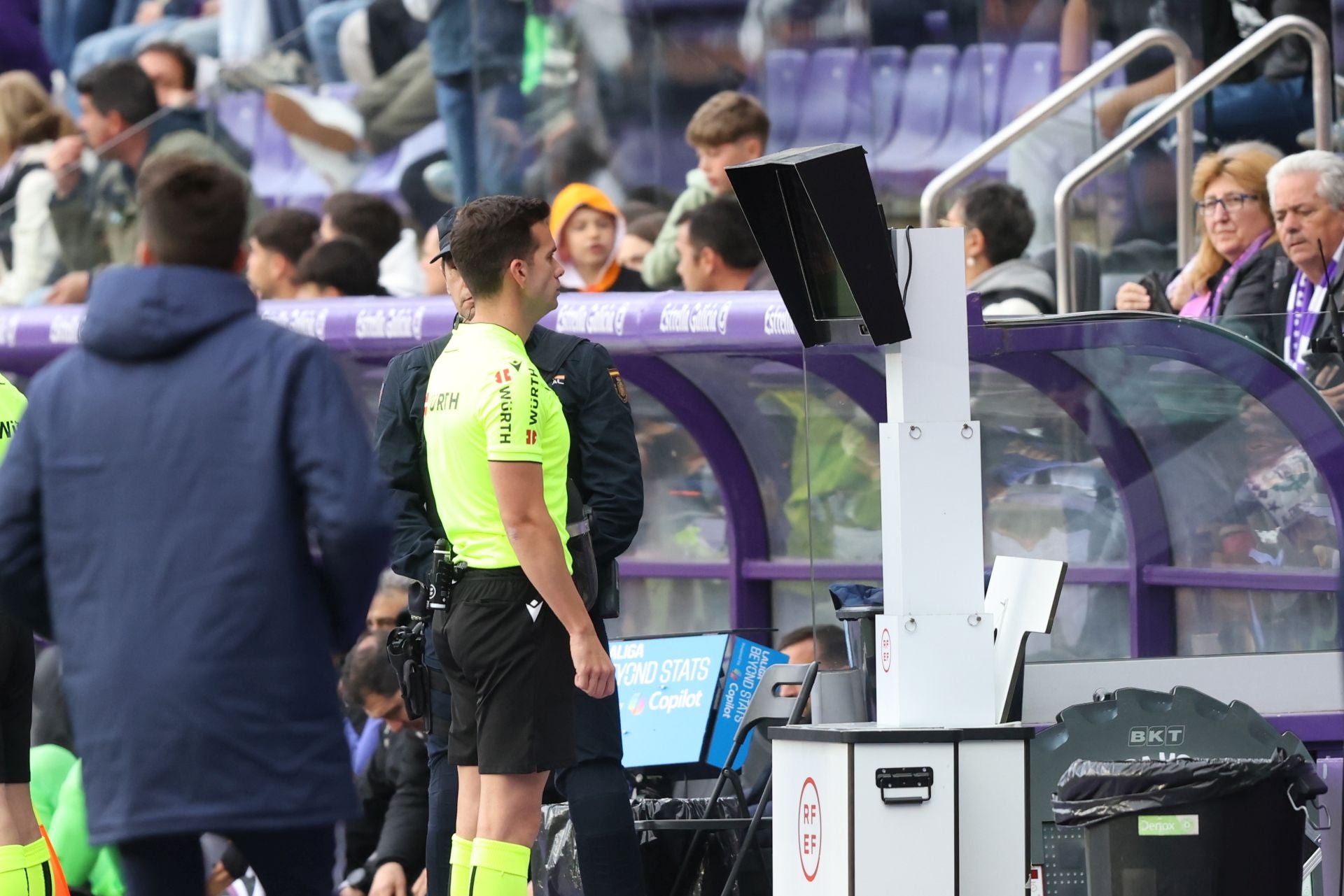 La derrota del Real Valladolid ante el Girona, en imágenes
