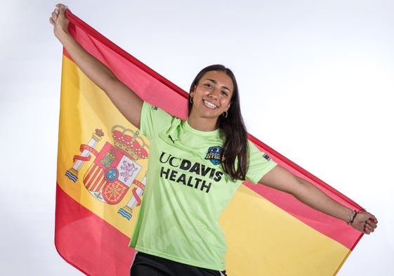 Carlota Alcalde, vallisoletana y jugadora de fútbol profesional en EEUU y actualmente en Polonia.