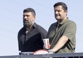 Bruno Mazziotti, gerente global de fútbol del Real Valladolid y Domingo Catoira, director deportivo blanquivioleta, en los Campos Anexos