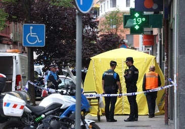 Muere tras precipitarse desde un tercero a la acera de la calle Labradores