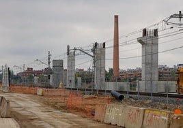 Obras del 'salto de carnero' en Palencia.
