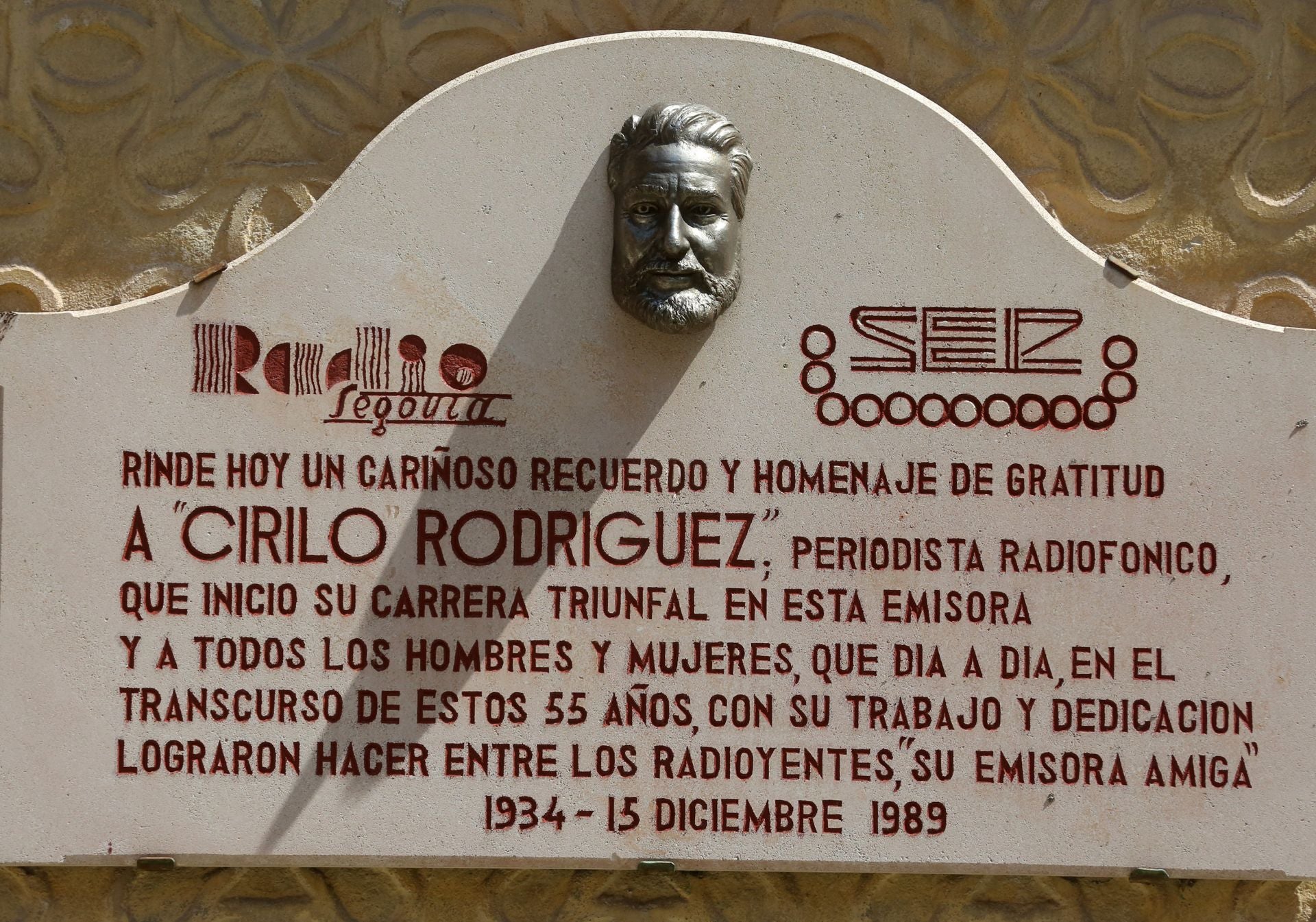 Itinerario gráfico por las placas conmemorativas de Segovia