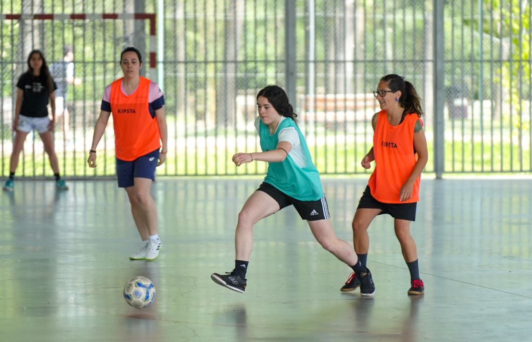 Las imágenes del partido de fútbol en Valladolid para luchar contra la LGTBIFobia
