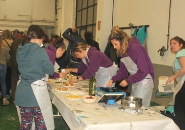 Peñas y asociaciones de Baltanás se vuelcan con el concurso gastronómico