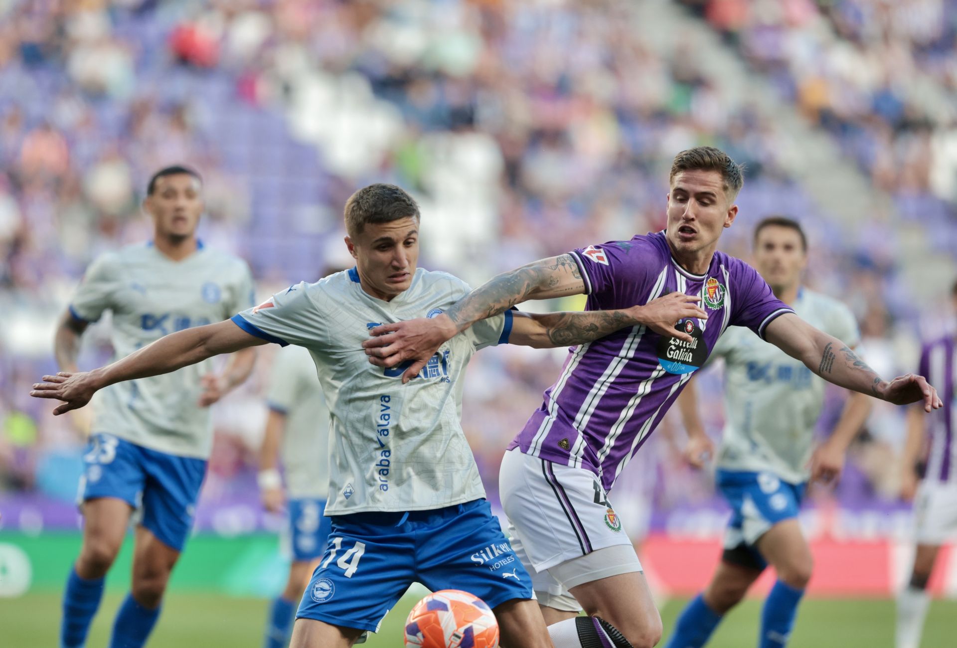 Las imágenes del partido entre el Real Valladolid y el Alavés