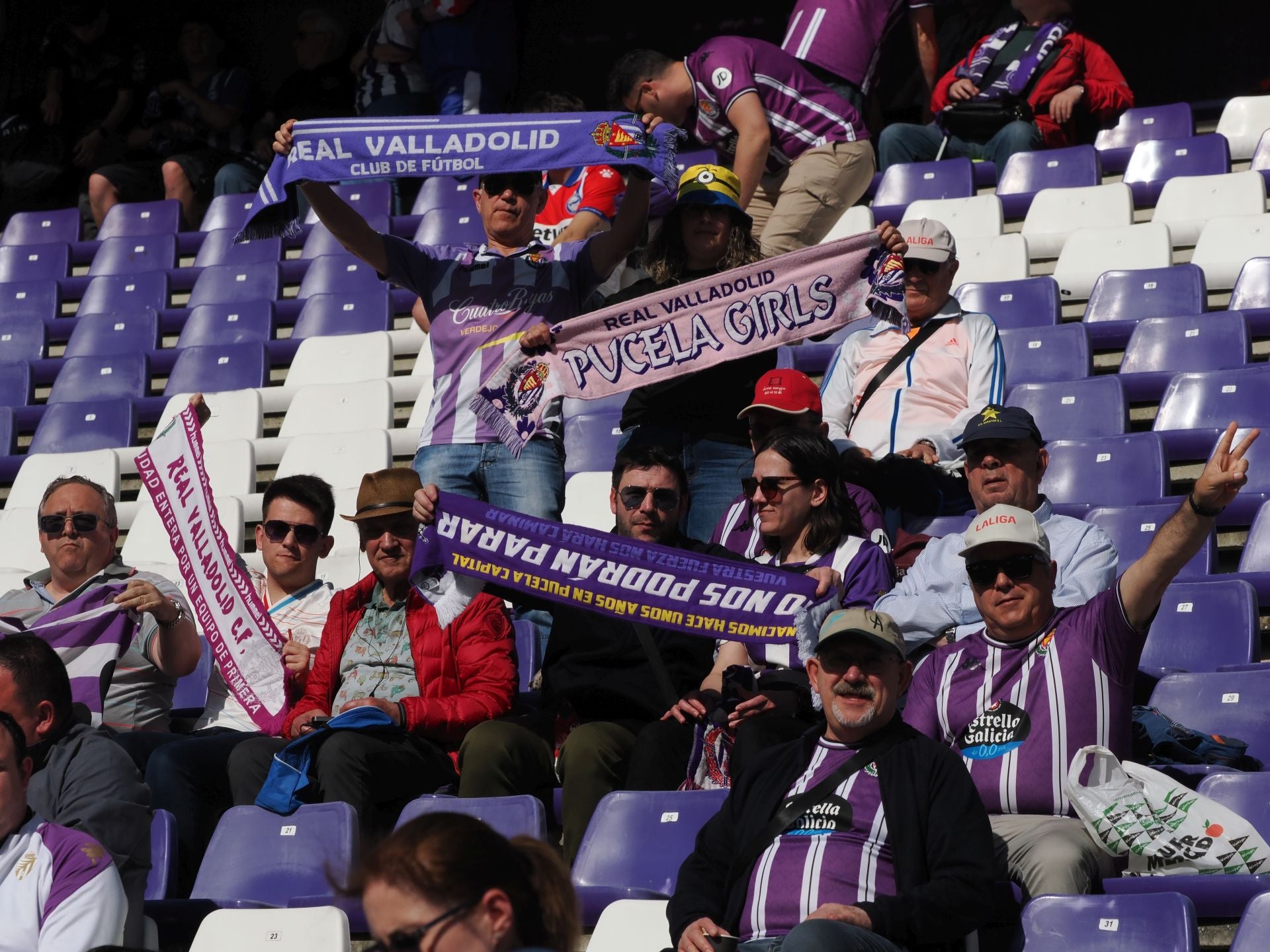 Búscate en la grada del estadio José Zorrilla (3/4)