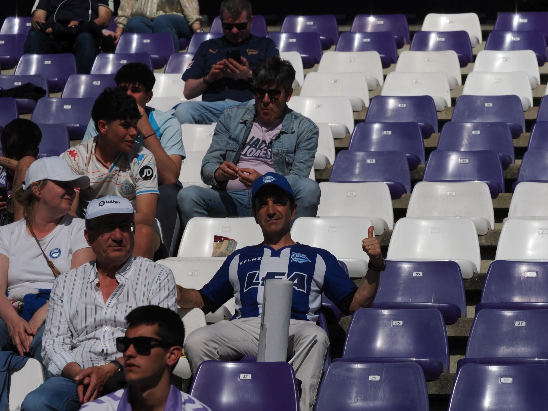 Búscate en la grada del estadio José Zorrilla (3/4)