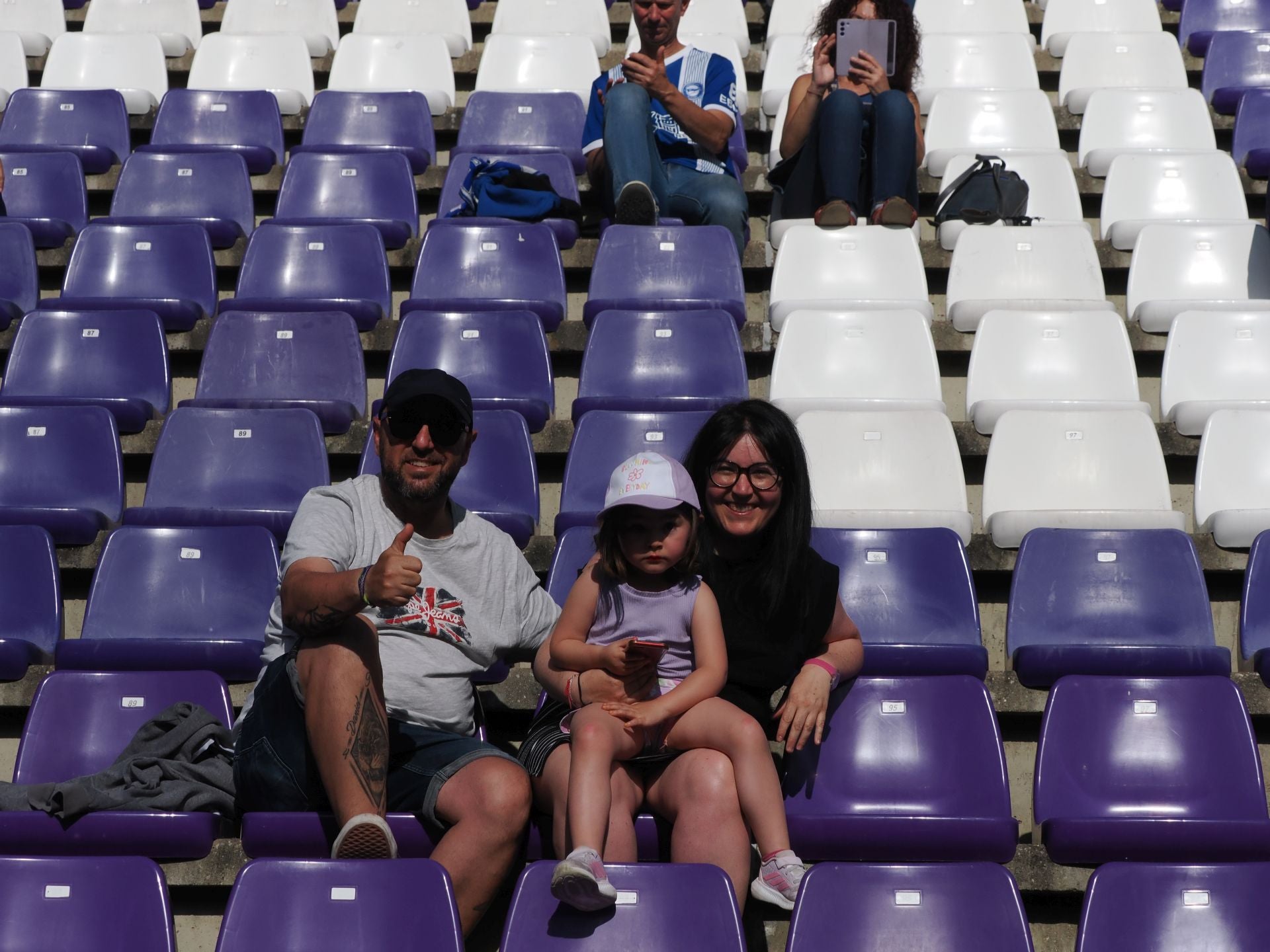 Búscate en la grada del estadio José Zorrilla (3/4)