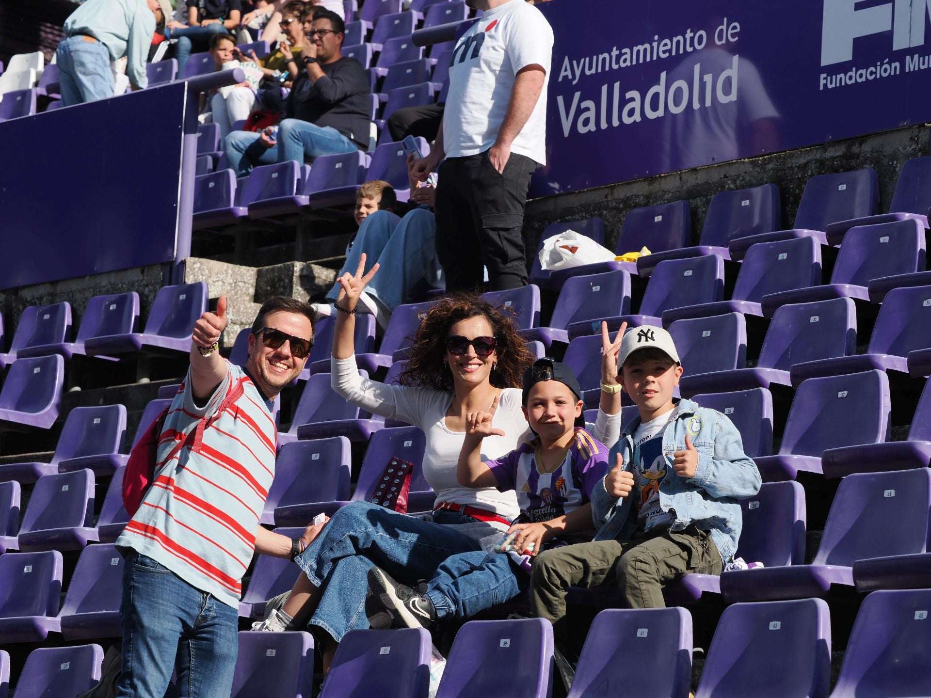 Búscate en la grada del estadio José Zorrilla (4/4)