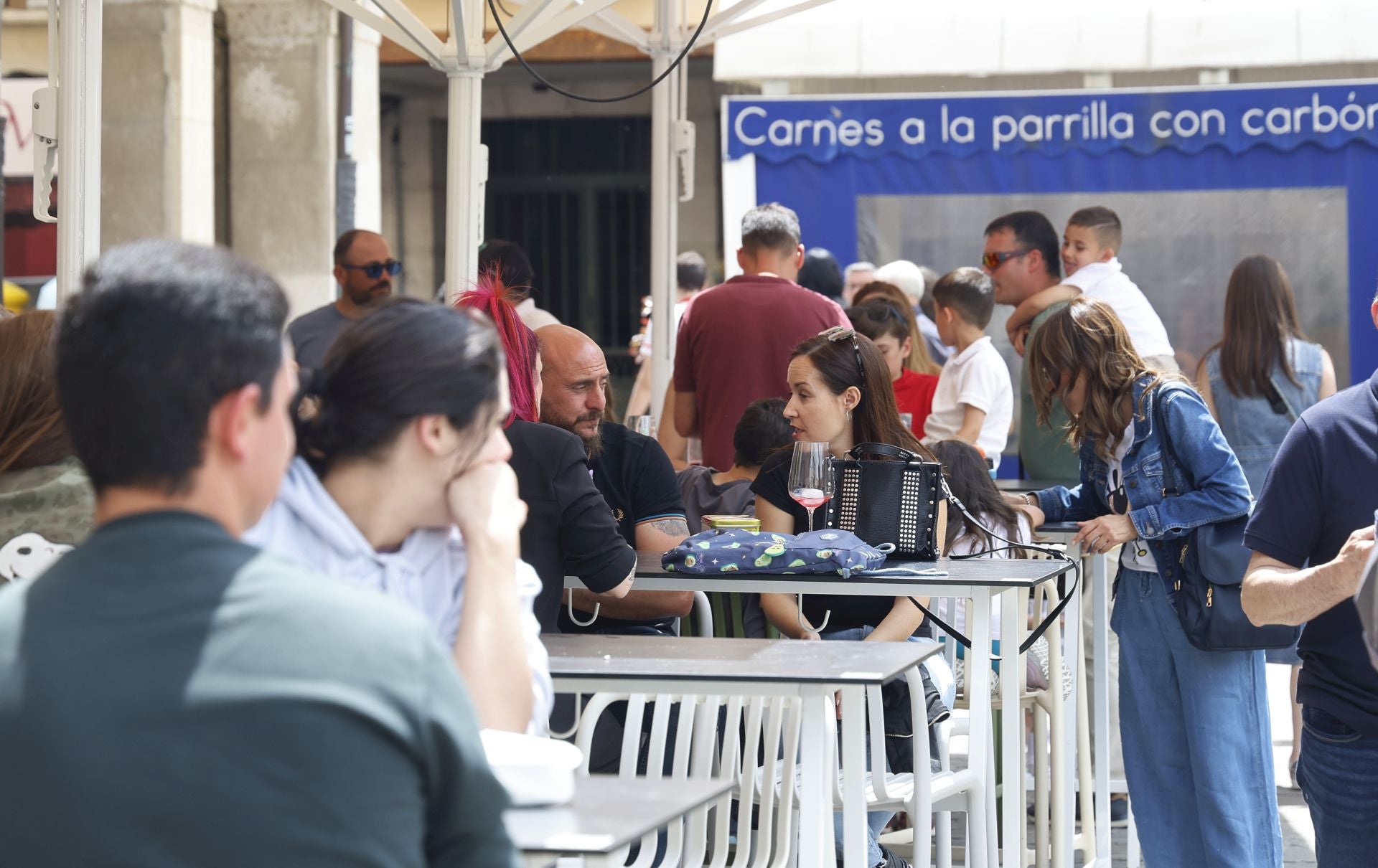 Las buenas temperaturas reactivan la hostelería en Palencia