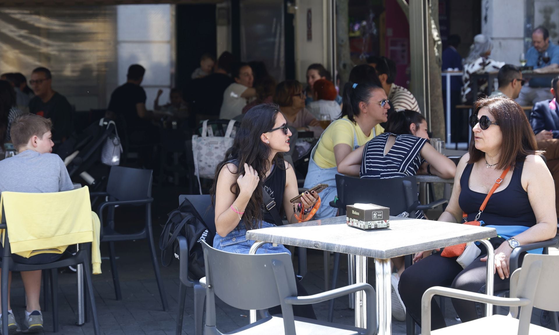 Las buenas temperaturas reactivan la hostelería en Palencia