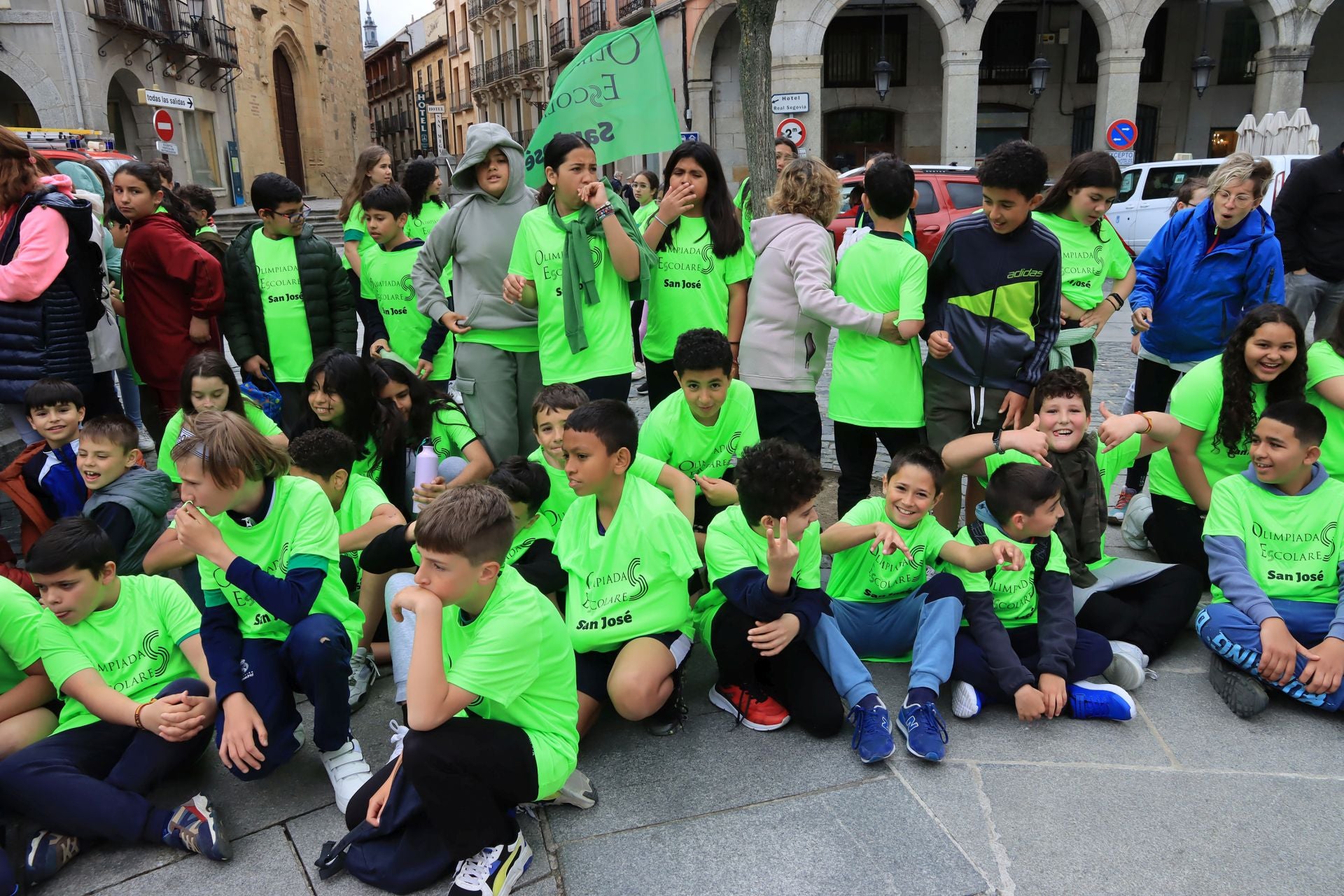 Fotos del encendido del pebetero de la olimpiada escolar de Segovia