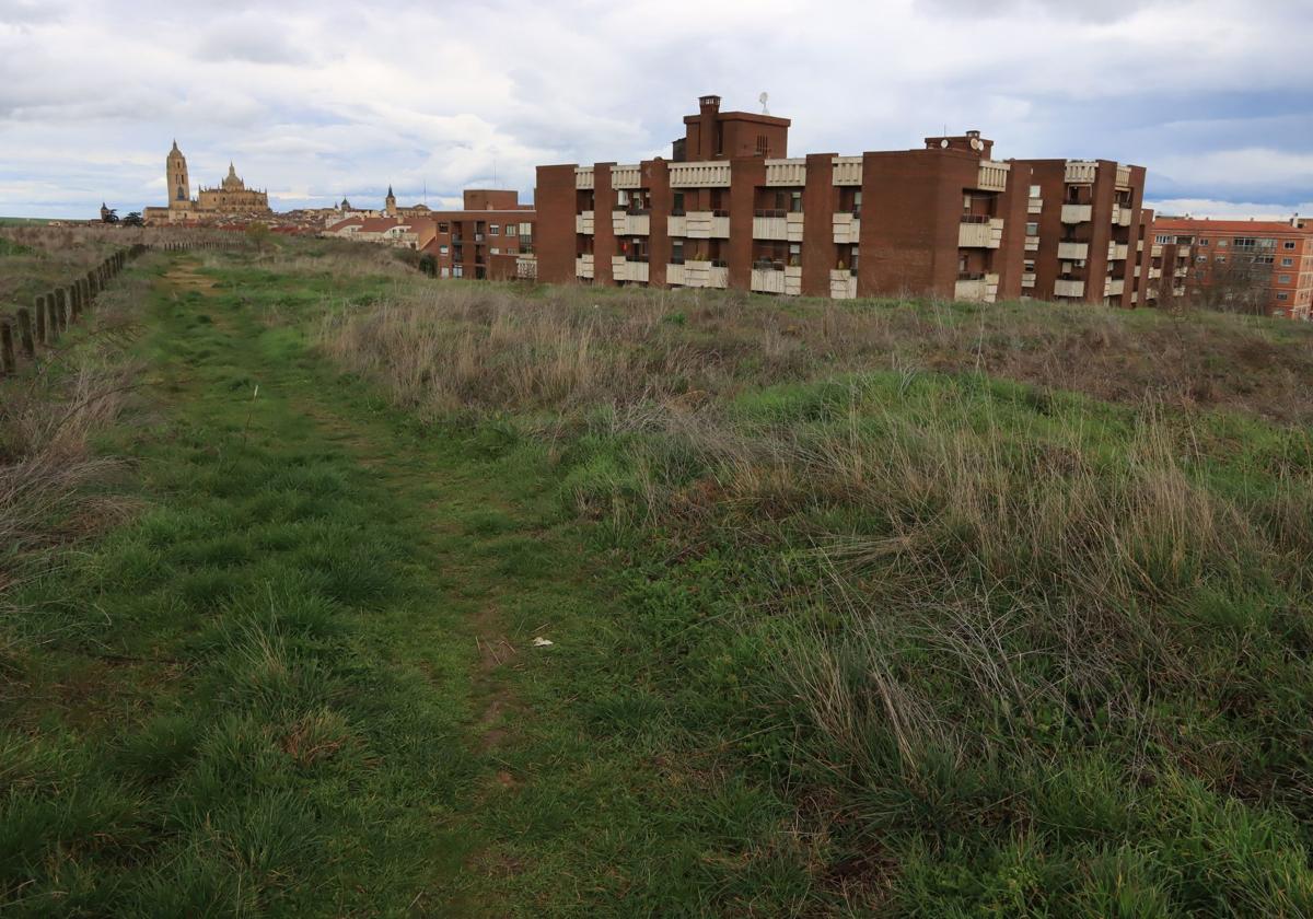 Entorno de Las Lastras donde se prevé la construcción de viviendas, viales y un parque.