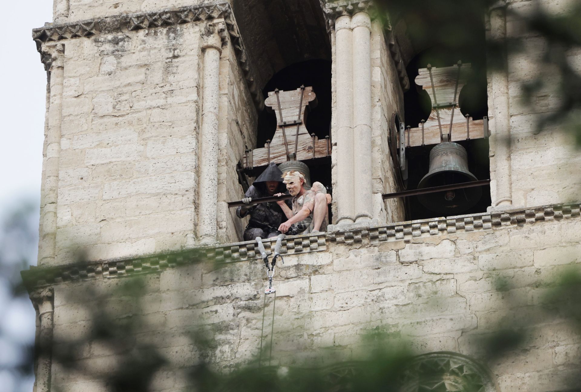 Las imágenes de la actuación de Quasimodo y Esmeralda en La Antigua