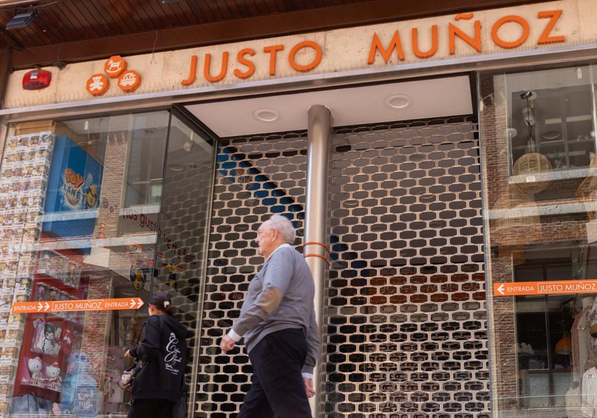 Tienda Justo Muñoz de la calle Teresa Gil, lugar del altercado.