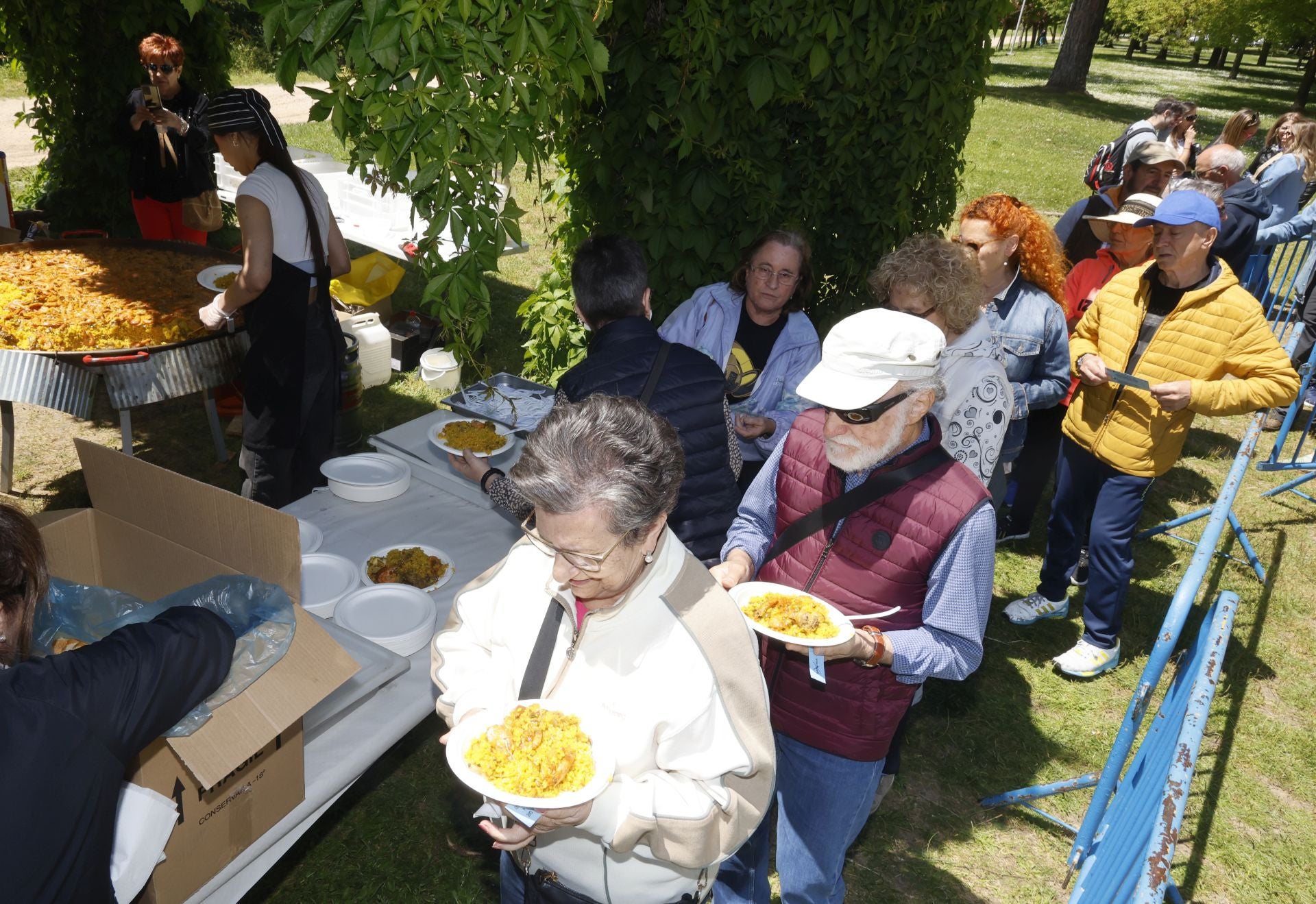 Paella popular de fin de curso en Palencia