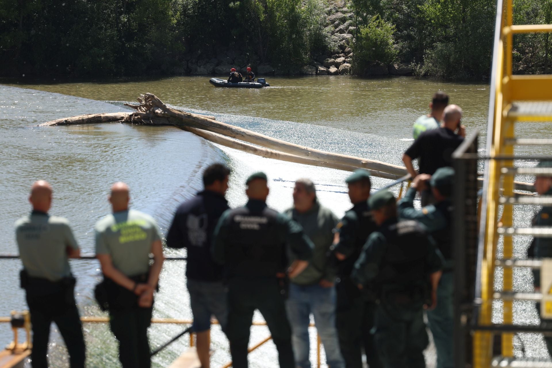 Imágenes de la búsqueda del pescador vallisoletano