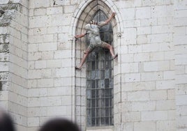 Un momento del espectáculo 'Quasimodo y Esmeralda' en La Antigua.