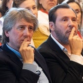 Carlos Martínez y Óscar Puente, durante el pasado congreso provincial del PSOE en Valladolid.
