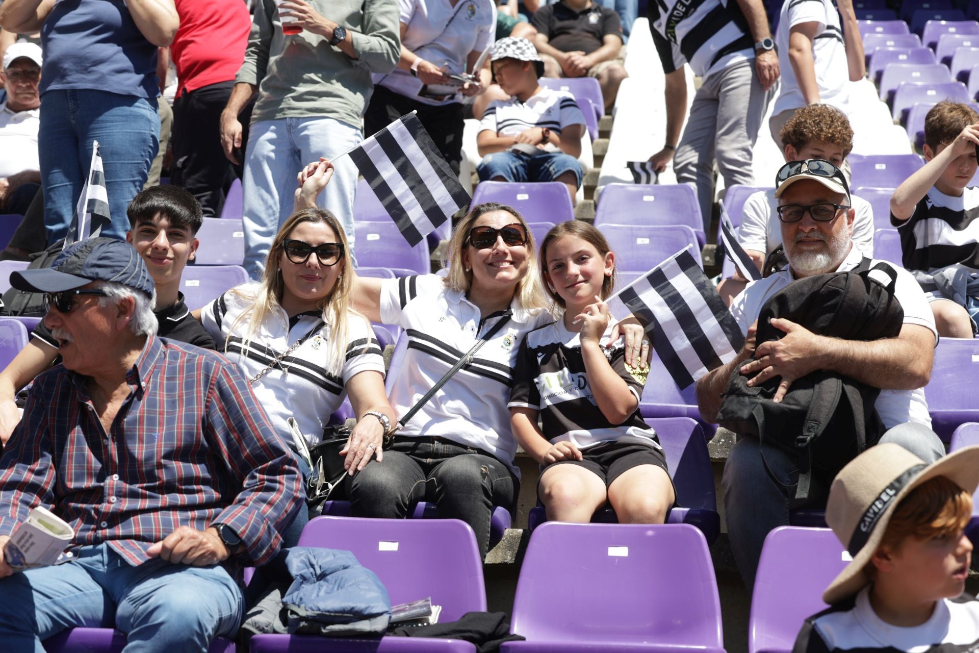 Búscate en la grada de la final de la Copa del Rey (1/3)