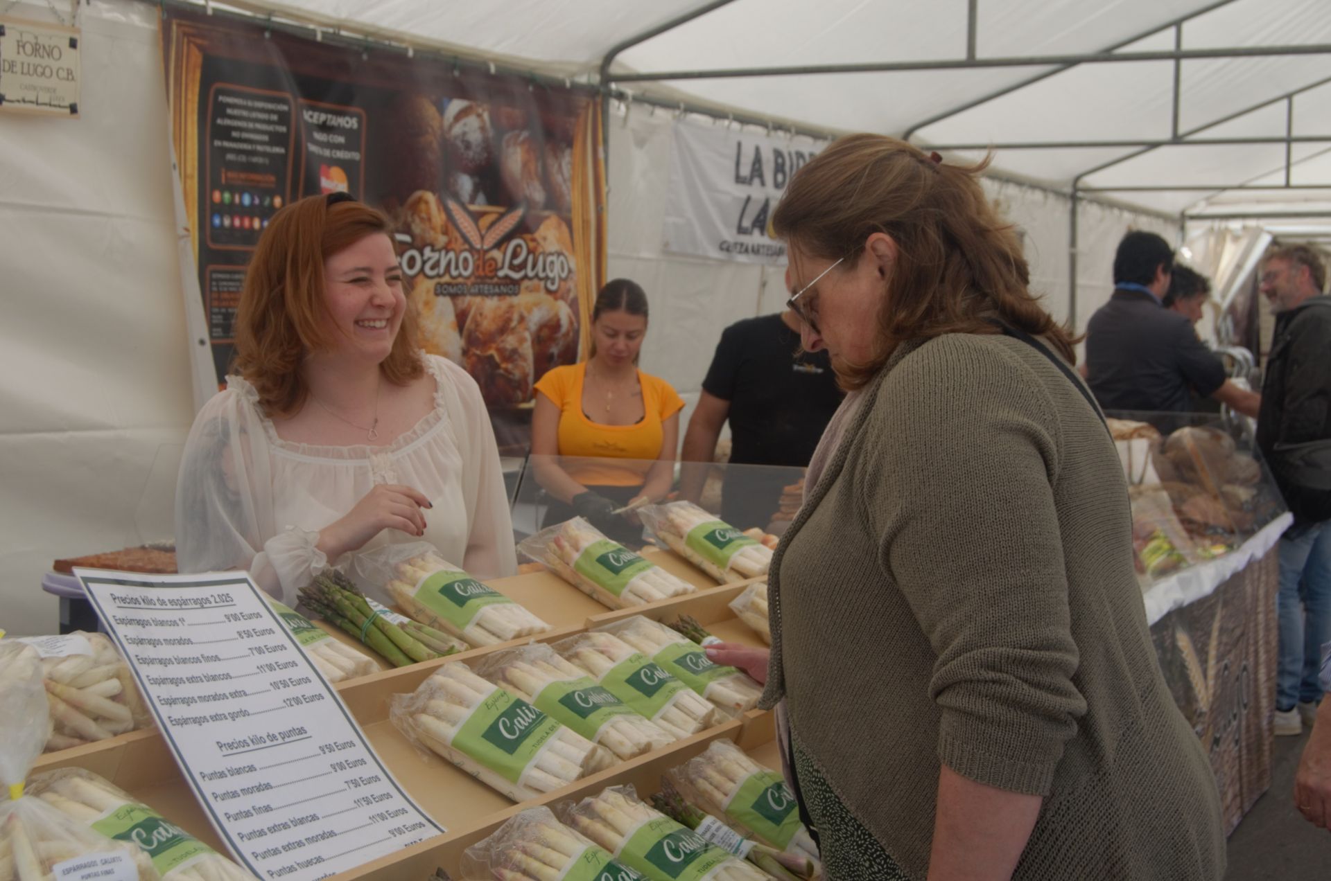 La Feria del Espárrago de Tudela de Duero, en imágenes